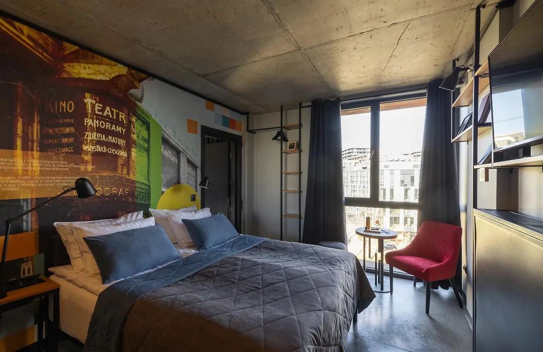 !Fest Hotel-1